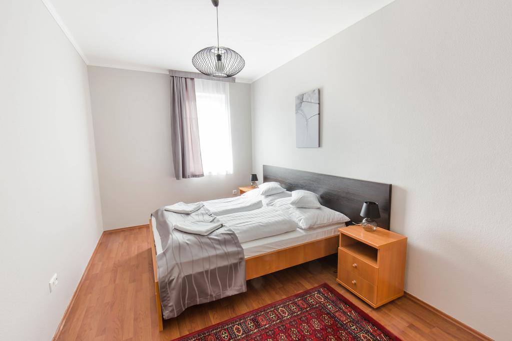Salt Hill Apartmanok Egerszalok Bagian luar foto