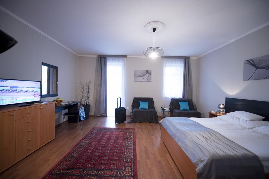 Salt Hill Apartmanok Egerszalok Bagian luar foto