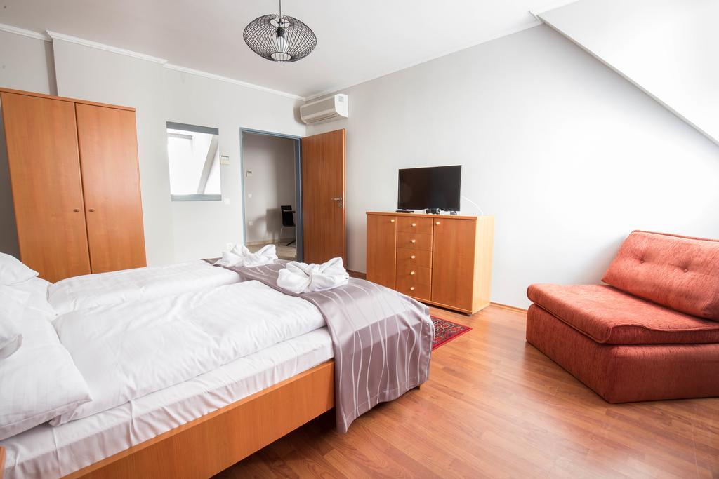 Salt Hill Apartmanok Egerszalok Bagian luar foto