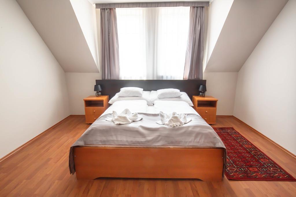 Salt Hill Apartmanok Egerszalok Bagian luar foto