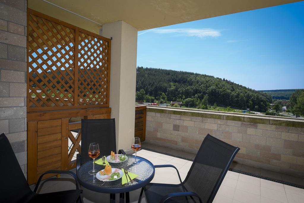 Salt Hill Apartmanok Egerszalok Bagian luar foto
